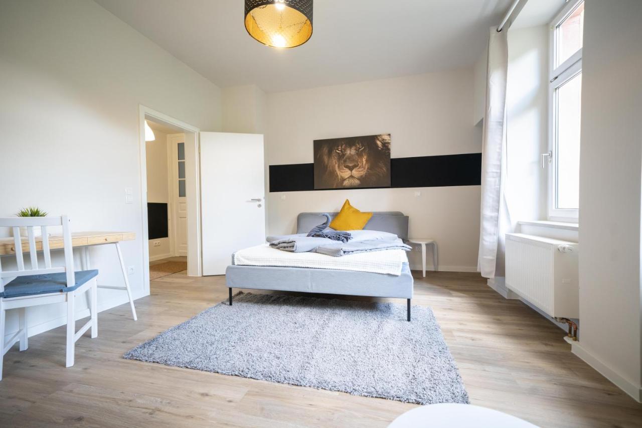 Fullhouse - Zwickau - L96 - Smarttv - Nespresso - 2 Queensize Beds Extérieur photo